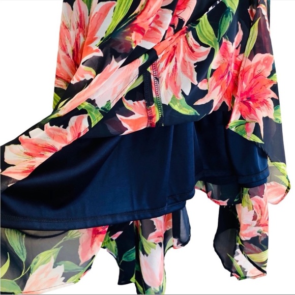 NWT Eliza J Floral Handkerchief Style Hem Dress- Size 6 - Picture 5 of 10